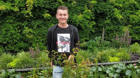 Noa Gautier a présenté une œuvre symbolisée sur le thème des jardins japonais qui lui a permis de gagner le concours national MAF. ©Lycée Angers Le Fresne